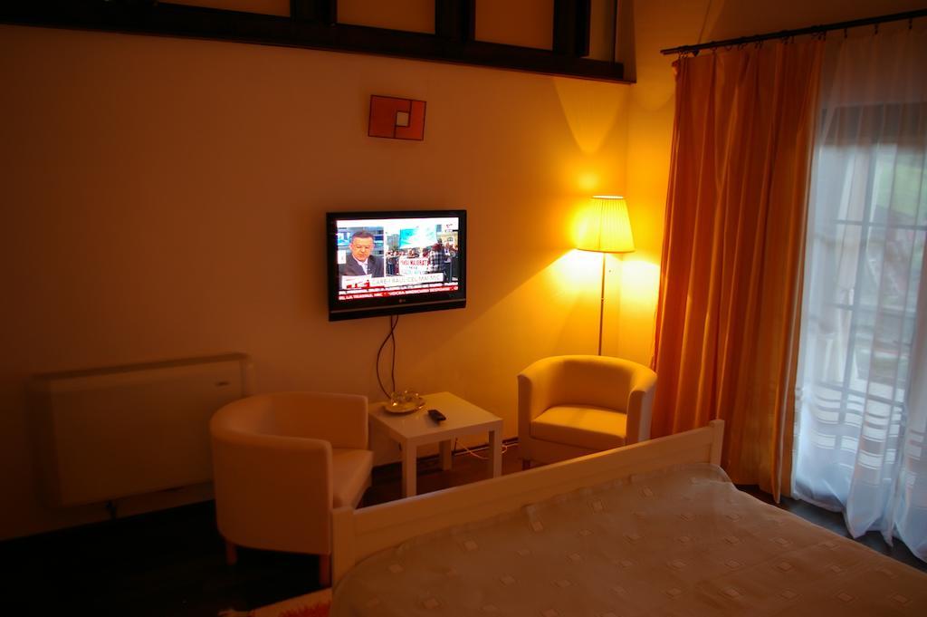 Pensiunea La Dolce Vita Băile Herculane Zewnętrze zdjęcie