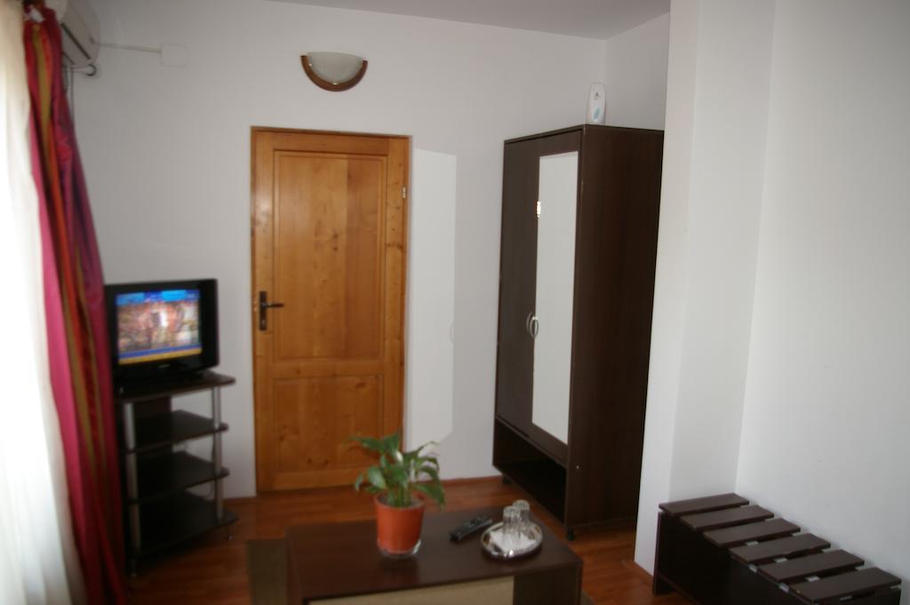 Pensiunea La Dolce Vita Băile Herculane Zewnętrze zdjęcie