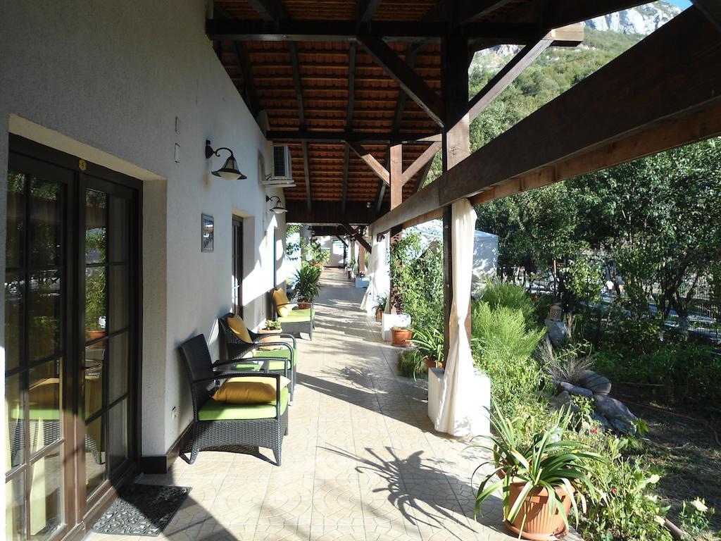 Pensiunea La Dolce Vita Băile Herculane Zewnętrze zdjęcie